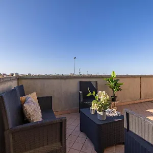 Comforthouse Luxury Home Apartment